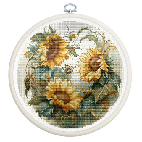 Luca-S Sunflower Counted Cross Stitch Kit with Embroidery Hoop, Aida Fabric, Cotton Threads, Needle, Chart and Instructions