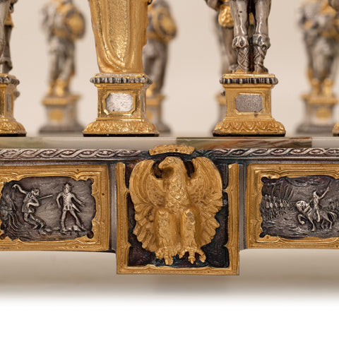 Sigfrid - the Mythological King of the Nibelungs People: Extra Luxurious Chess Set