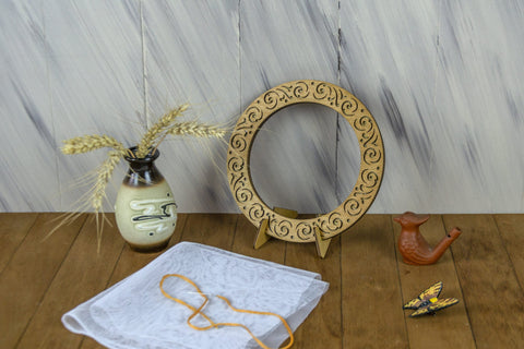 Oak Magnetic Embroidery Hoop 18 cm, Adjustable Fabric Tension, Embroidery Craft, Natural Wood for Cross Stitch and Needlework