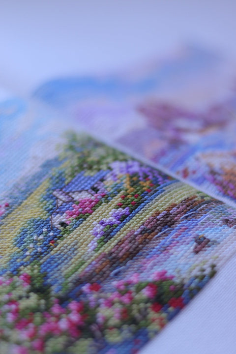 Cross Stitch Embroidery Kit Spring Design, Merejka, 11.5 x 11.5 cm Finished Size, Aida Fabric, Cotton Threads, Needle and Instructions