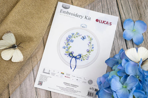 Luca-S Spring Flower Cross Stitch Kit w/ Hoop & Aida 16, 11x10cm, 15 Colors