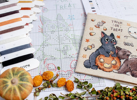 Trick or Treat Counted Cross Stitch Kit, LetiStitch, 14 x 13 cm, Zweigart Aida 16ct, Luca-S Cotton Threads, Halloween Design