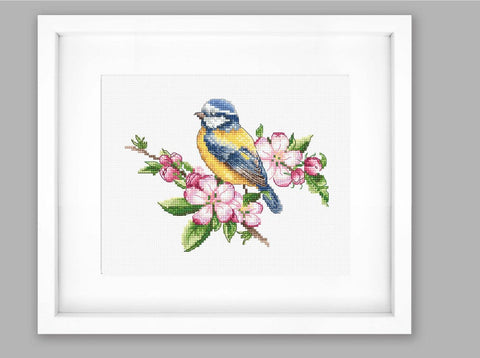 Blue Tit Bird Wall Art Picture, Realistic Nature Home Decor, Luca-S