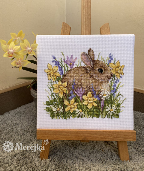 Merejka Cross Stitch Kit Little Rabbit, 15x18 cm, White Aida, Cotton Threads, Pastel Motif, Complete Embroidery Set