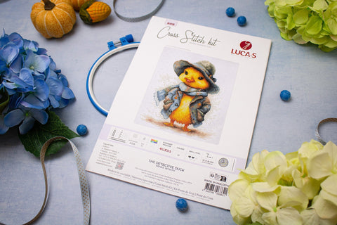 Luca-S Detective Duck Cross Stitch Kit 15x18cm, Canvas, Threads, Needle & Chart