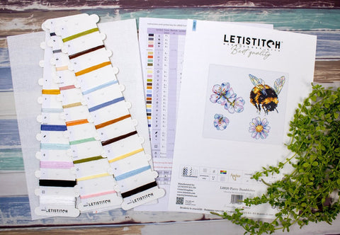 Furry Bumblebee Cross Stitch Kit, LetiStitch, 16 x 14 cm, Zweigart Aida 16ct, 100% Anchor Cotton Threads