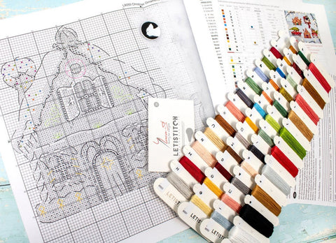 LetiStitch Christmas Toys Cross Stitch Kit, 5 Designs, 16x16 cm Each, 45 Colors, Aida Canvas, Beads & Metallic Threads