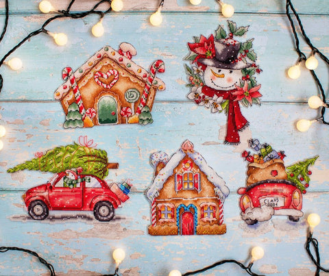 LetiStitch Christmas Toys Cross Stitch Kit, 5 Designs, 16x16 cm Each, 45 Colors, Aida Canvas, Beads & Metallic Threads