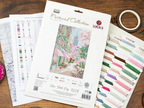 Luca-S New York City USA Cross Stitch Kit 17.5x26cm Aida 16, 36 Colors