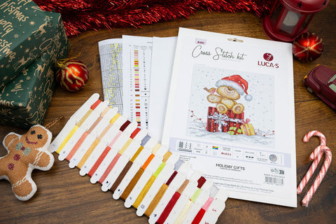 Luca-S Holiday Gifts Cross Stitch Kit 17x20cm Fabric Threads Needle Chart