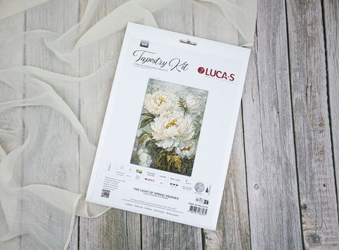 Luca-S Petit Point Embroidery Kit Spring Peonies 18x25cm Needlepoint Set