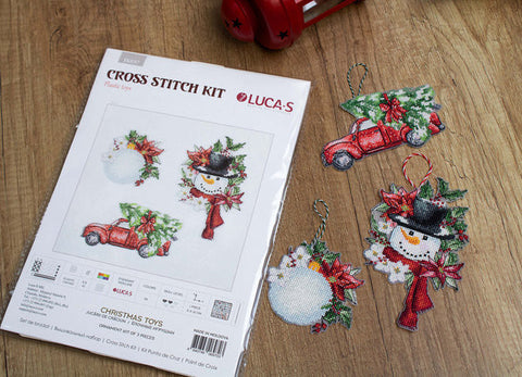 Luca-S Christmas Ornaments Cross Stitch Kit with Easy Instructions for Decor Gifts