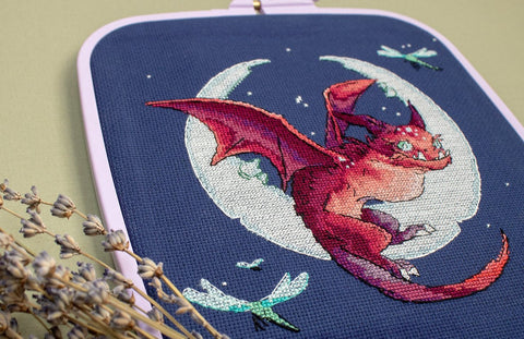 Cross Stitch Kit Dragon 20 x 19 cm, LetiStitch, Zweigart Aida 16ct, Anchor Cotton Threads