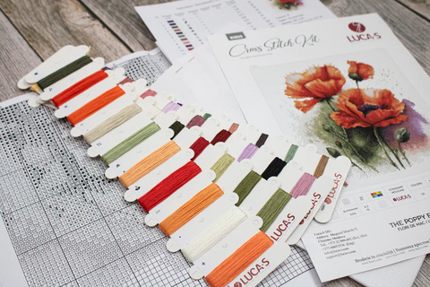 Luca-S Poppy Flowers Counted Cross Stitch Kit 21x21cm with Threads Needle Chart