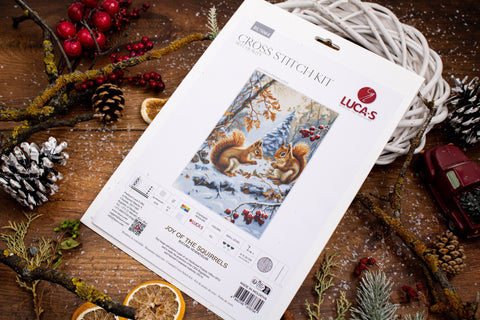 Luca-S Joy of the Squirrels Counted Cross Stitch Kit Aida 21x32cm