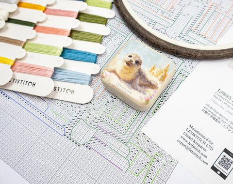 Cross Stitch Kit, Coastal Cityscape Design, 24 x 19 cm, Zweigart Aida 16 ct, 48 Cotton Thread Colors, Letistitch