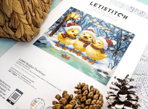 Christmas Cross Stitch Kit with Duckling Design, Zweigart Aida 16 ct, 49 Colors, 24x20 cm, Letistitch