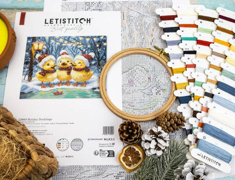 Christmas Cross Stitch Kit with Duckling Design, Zweigart Aida 16 ct, 49 Colors, 24x20 cm, Letistitch