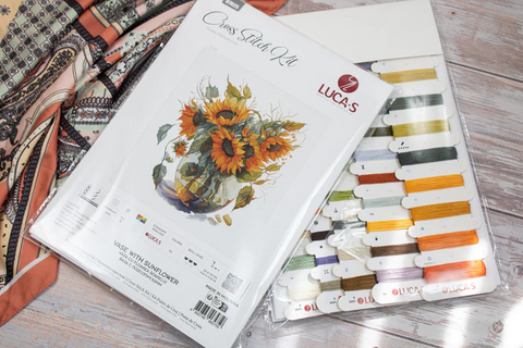 Luca-S Counted Cross Stitch Kit Sunflower in Vase 24x27cm Aida Fabric Threads Needle