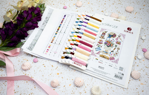 Luca-S Beauty Cross Stitch Kit 24x33cm, Aida Fabric, Threads, Needle & Chart