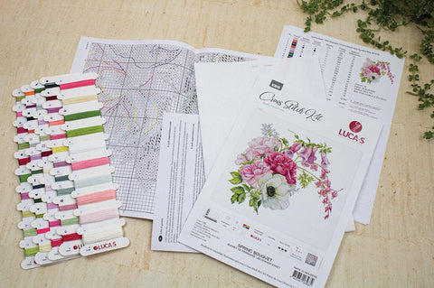 Luca-S Spring Bouquet Cross Stitch Kit 25x23cm Aida Fabric Threads Needle Pattern