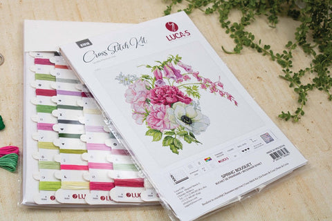 Luca-S Spring Bouquet Cross Stitch Kit 25x23cm Aida Fabric Threads Needle Pattern