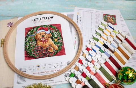 Christmas Puppy Cross Stitch Kit 26x26 cm, LetiStitch, Zweigart Aida 16ct, Anchor Cotton Threads, Metallic Accents