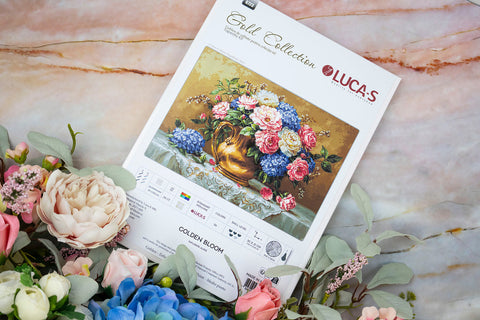 Luca-S Golden Ring Counted Cross Stitch Kit 30x21cm, Zweigart 25ct, 56 Colors