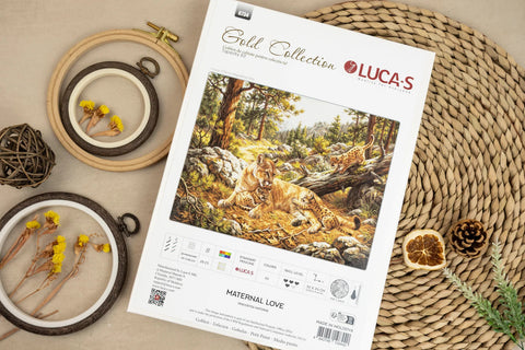 Petit Point Cross Stitch Embroidery Kit Maternal Love, Luca-S Tapestry Kit, Animal & Nature Design, 32 x 24 cm, 63 Cotton Colors