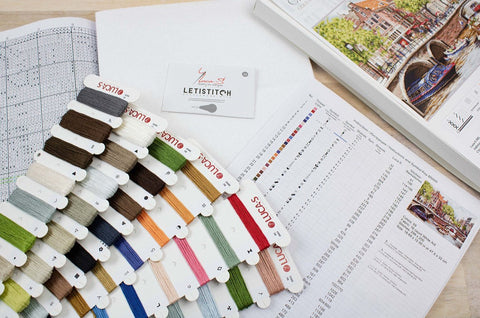Luca-S Amsterdam Cross Stitch Kit Aida Fabric, Cotton Threads, Needle & Chart