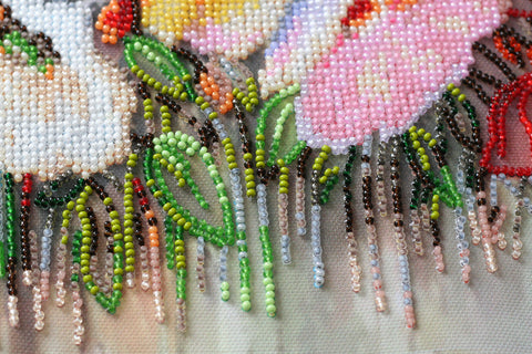 Bead Embroidery Kit, Delicate Flowers, Abris Art Deco Scenes, 27 Colors, 11,338 Beads, 27 x 40 cm, Nature Theme