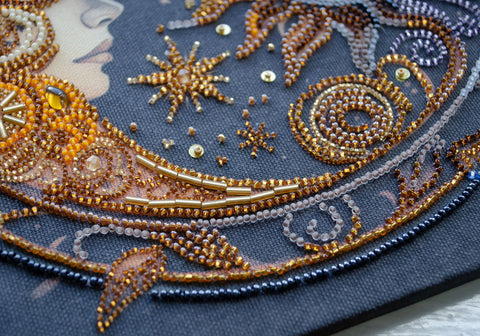 Bead Embroidery Kit, Captive of the Night Decorative Wall Art, Abris Art, 26 Colors, 5113+ Beads, 255 x 252 mm