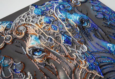 Bead Embroidery Kit Sage Gaze, Deco Scenes Design, Abris Art, 23 Colors, 11,592 Beads, Beginner to Advanced
