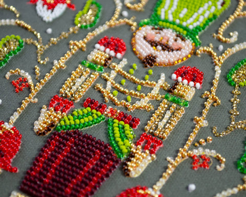 Bead Embroidery Kit, Christmas Night Hero Scene, Abris Art, 17 Colors, 4513 Beads, 19.5 x 26 cm