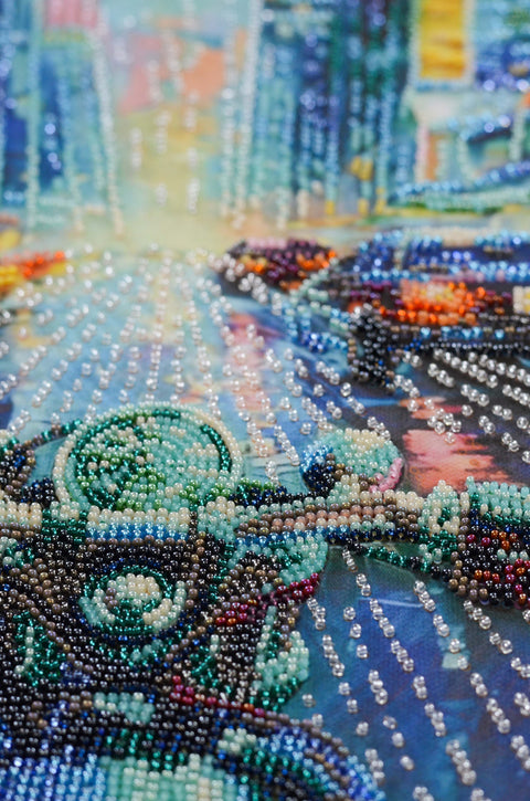Bead Embroidery Kit Cityscape, 26 x 33 cm, 27 Bead Colors, 7419 Beads, Abris Art, “Escape from Routine”