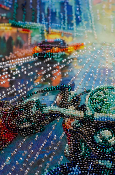 Bead Embroidery Kit Cityscape, 26 x 33 cm, 27 Bead Colors, 7419 Beads, Abris Art, “Escape from Routine”