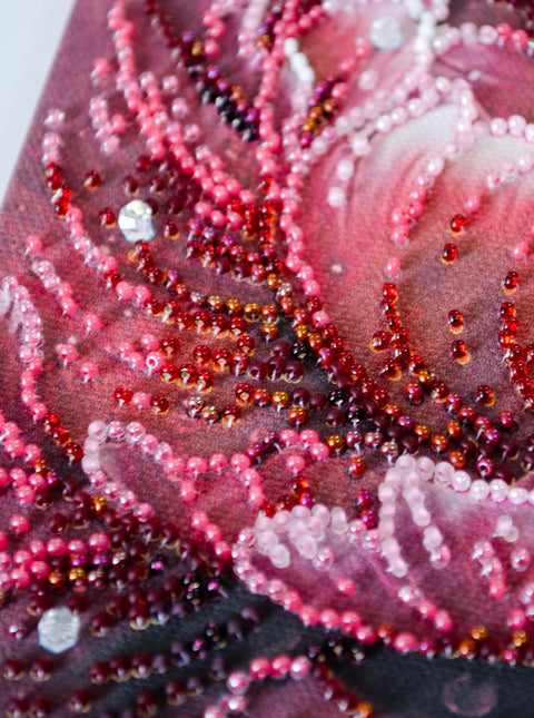 Bead Embroidery Kit with Floral Design, Abris Art “Dew Kiss,” 23 x 23 cm, 17 Colors, 4172 Beads