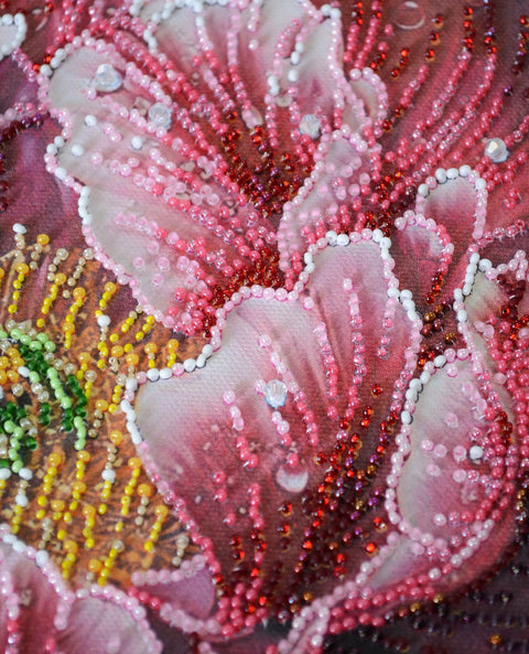 Bead Embroidery Kit with Floral Design, Abris Art “Dew Kiss,” 23 x 23 cm, 17 Colors, 4172 Beads