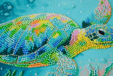 Bead Embroidery Kit with Ocean and Animal Design, Abris Art, 21x21 cm, 24 Colors, 4996 Beads