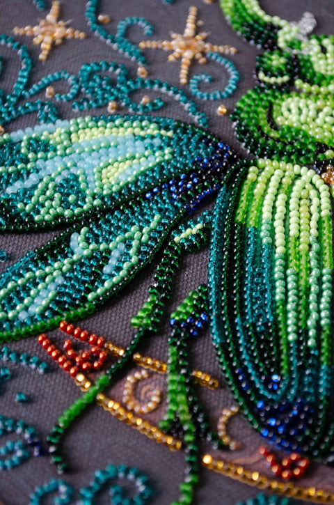 Bead Embroidery Kit, Nature Totem Animal Design, Abris Art, 25 x 25 cm, 6756 Beads, 20 Colors, Preprinted Chart