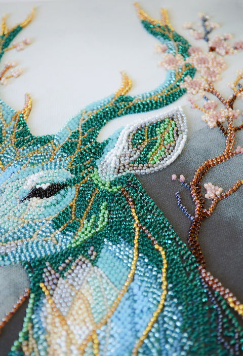 Bead Embroidery Kit with Forest Animals, Abris Art 24x36 cm, 27 Colors, 6388 Beads, Marked Canvas