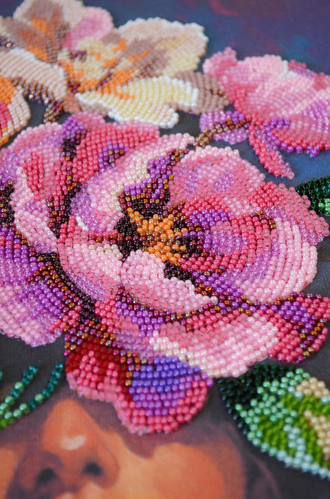 Bead Embroidery Kit with Floral Design, Abris Art Blooming Thoughts, 26 x 39 cm, 27 Colors, 8871 Beads