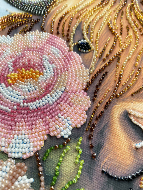 Bead Embroidery Kit Highland Belle Animal Design, Abris Art, 26x39 cm, 27 Colors, 7,631 Beads, AAB-965