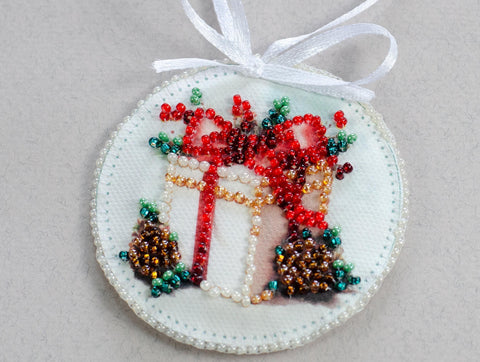 Winter Fairy Tale New Year Bead Craft Kit, Abris Art, 605 Beads, 10 Colors, 13.2 x 6.6 cm Decoration Set