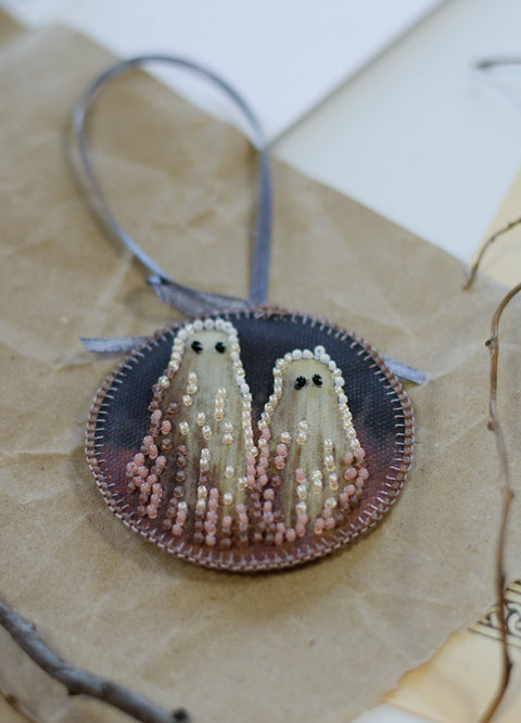 Halloween Boo! Beaded Decor, Abris Art Embroidery Accent, 13.2 x 6.6 cm Wall or Shelf Decoration