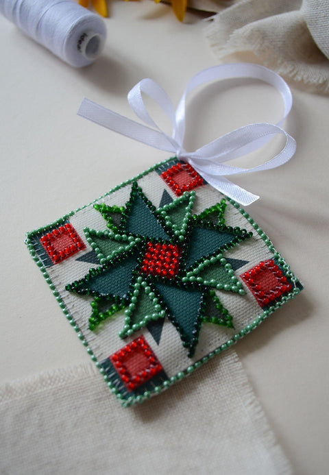 Beaded Rosebud Christmas Ornament, Abris Art Decor, 13.2 x 6.6 cm, 729 Beads, Tree, Wreath or Table Decoration