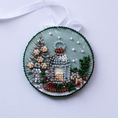 Abris Art Elf Bead Embroidery Kit, Winter Fairy Tale Christmas Decoration, 13.2 x 6.6 cm Canvas, 11 Colors, 650 Beads