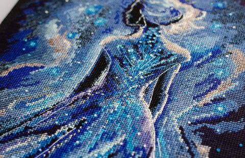Cross Stitch Kit Keeper of Dreams, 25x43 cm, Abris Art, Black 14 Count Aida, 22 Colors, Metallic Thread, QR Code Pattern