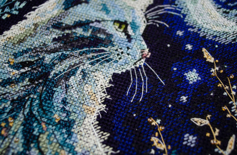 Cross Stitch Kit “Night Guest” Cat Design, Abris Art, 27 Colors, Black 14 Count Fabric, 22 x 32 cm