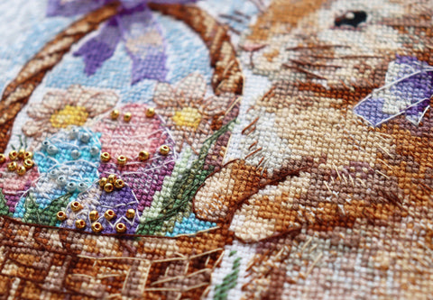 Easter Animal Cross Stitch Kit, Abris Art Deco Scenes, 18ct White Canvas, 19x19 cm, 32 Thread Colors, Detailed Design